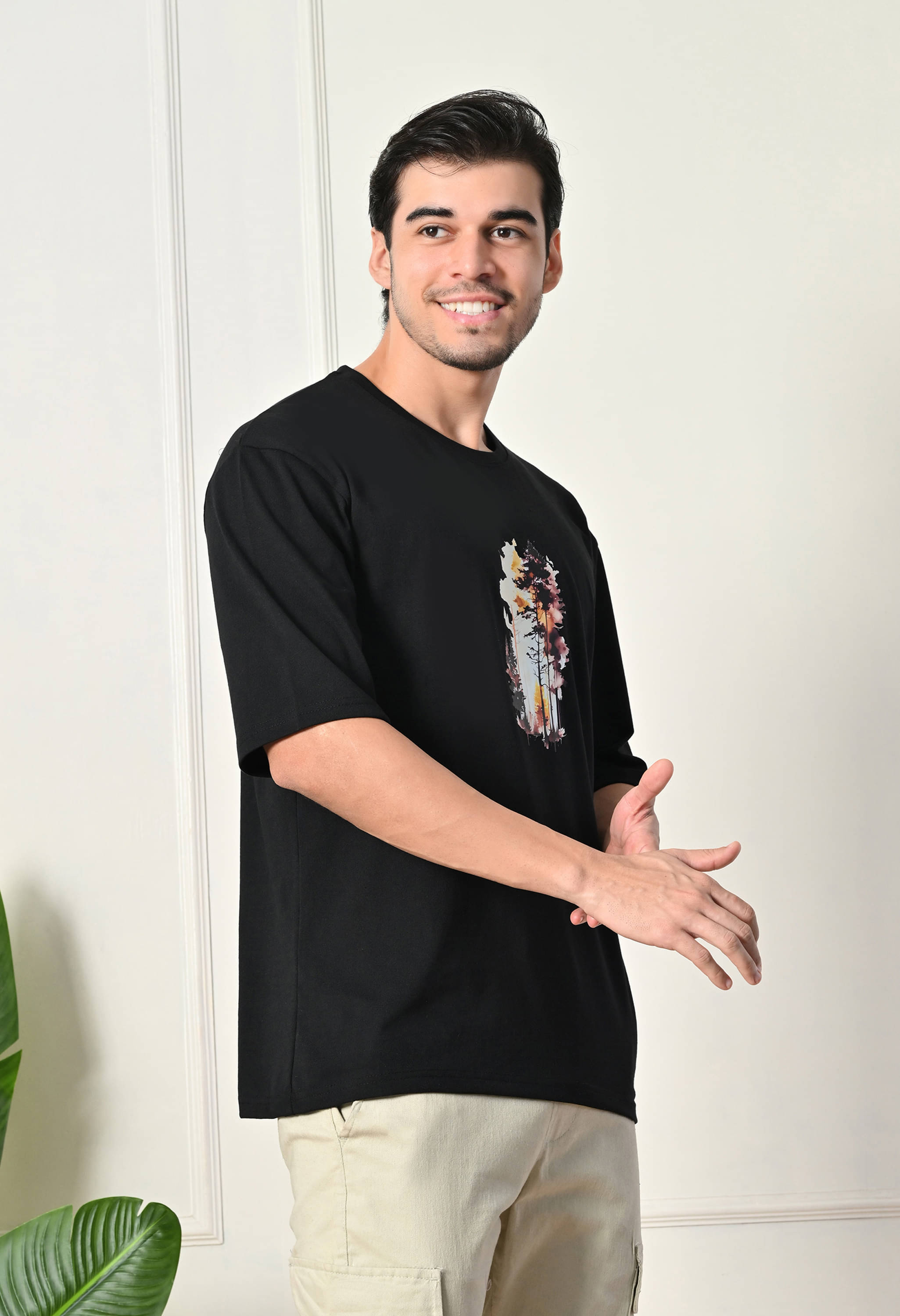 Glito Men Cotton Blend Oversized Fit Printed T-Shirt ( Black ) Glito Men Cotton Blend Oversized Fit Printed T-Shirt ( Black )