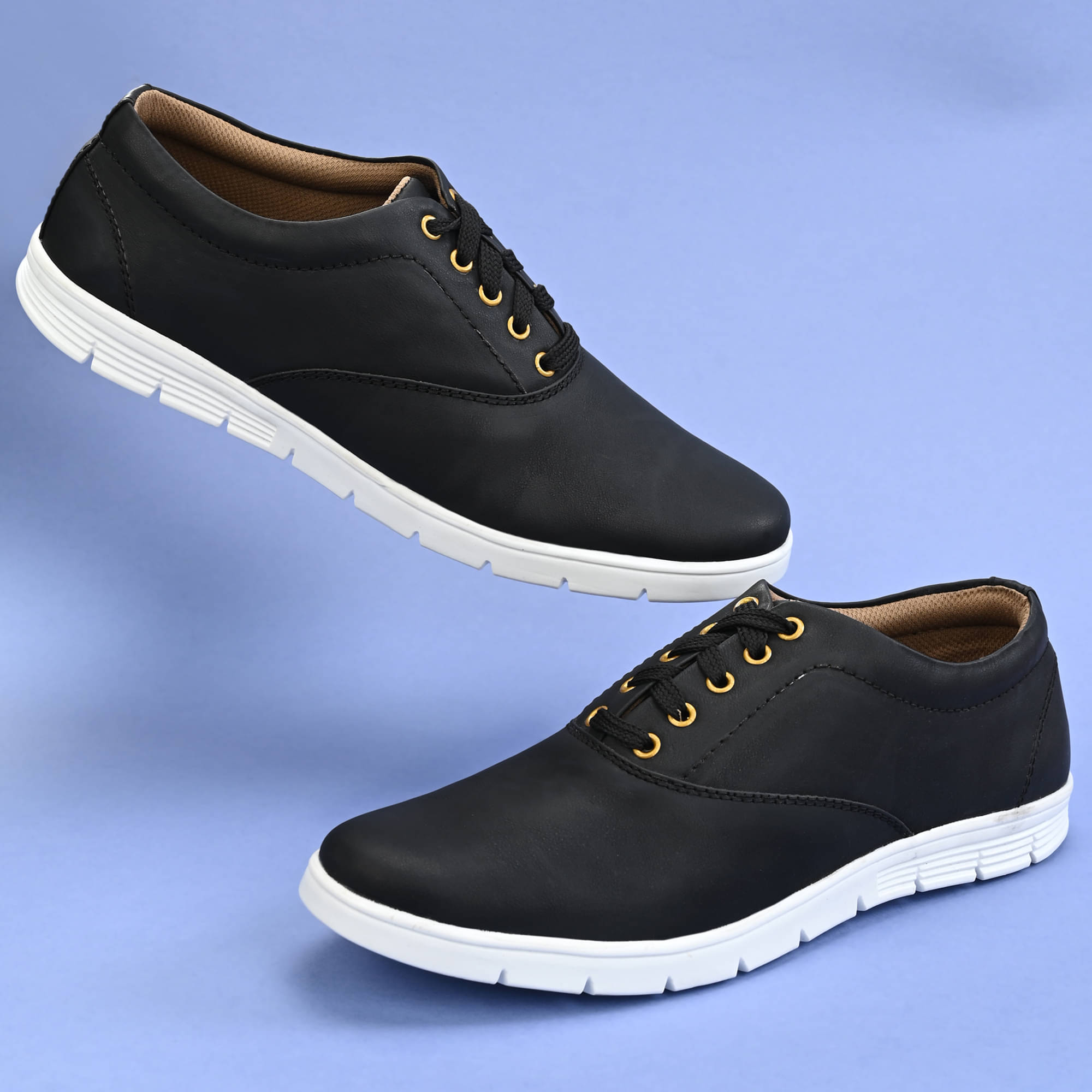     			Groofer Black Men's Sneakers