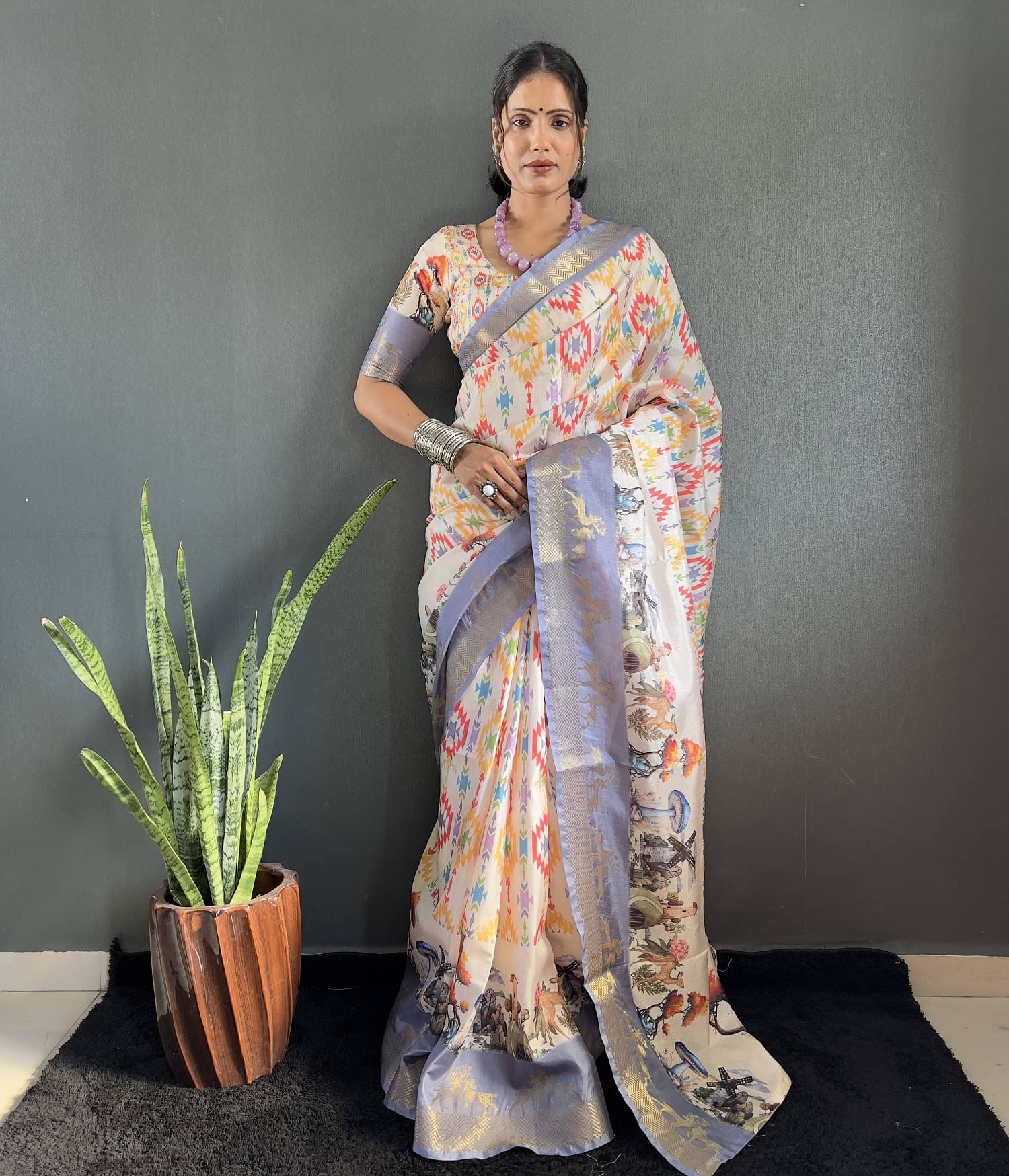 JULEE Art Silk Embellished Paithani Sarees With Unstitched Blouse Piece ( Multicolor ) JULEE Art Silk Embellished Paithani Sarees With Unstitched Blouse Piece ( Multicolor )