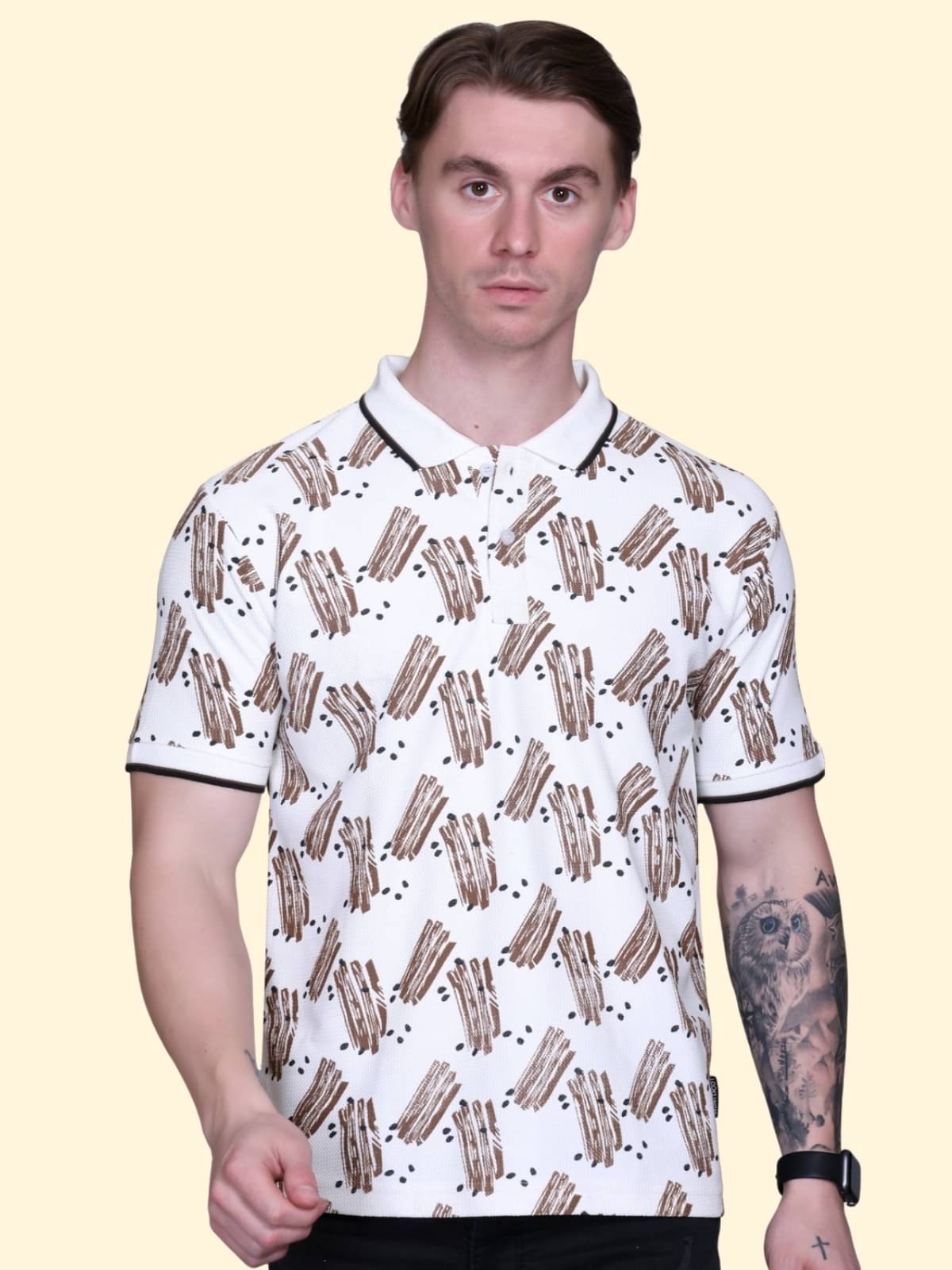     			Looks United Men Cotton Blend Regular Fit Printed Polo T Shirt ( Camel )