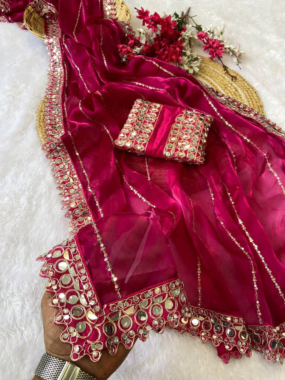 Nil Madhav Art Silk Blend Embroidered Phulkari saree With Unstitched Blouse Piece ( Pink )     			Nil Madhav Art Silk Blend Embroidered Phulkari saree With Unstitched Blouse Piece ( Pink )