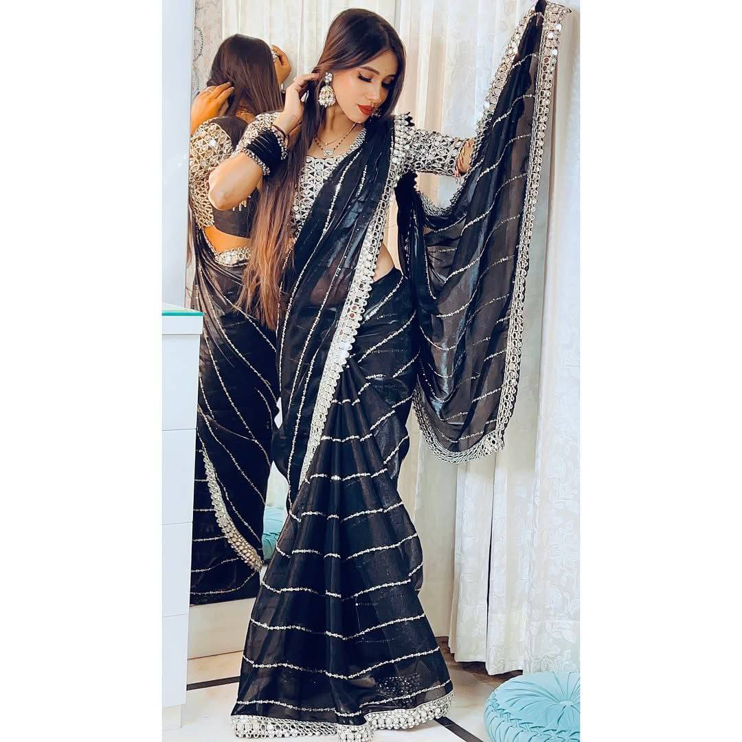     			Nil Madhav Art Silk Blend Embroidered Phulkari saree With Unstitched Blouse Piece ( Black )