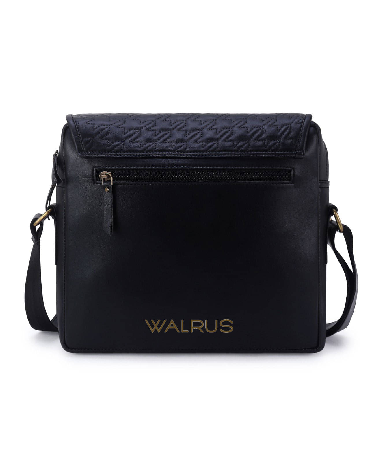 Walrus 5 Ltrs Black Sling Bag for Unisex     			Walrus 5 Ltrs Black Sling Bag for Unisex