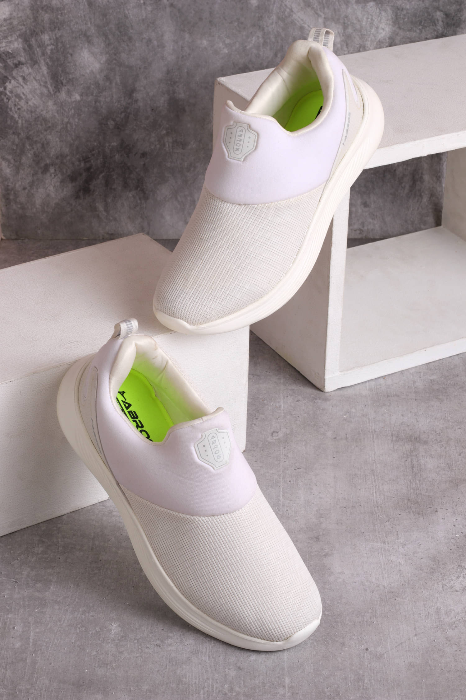    			Abros DRIFTZ Off White Men's Slip-on Shoes