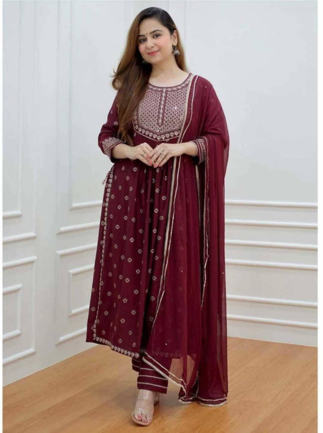     			GURU TEXTILE Women Rayon Printed A-line Kurti With Pants ( Maroon )