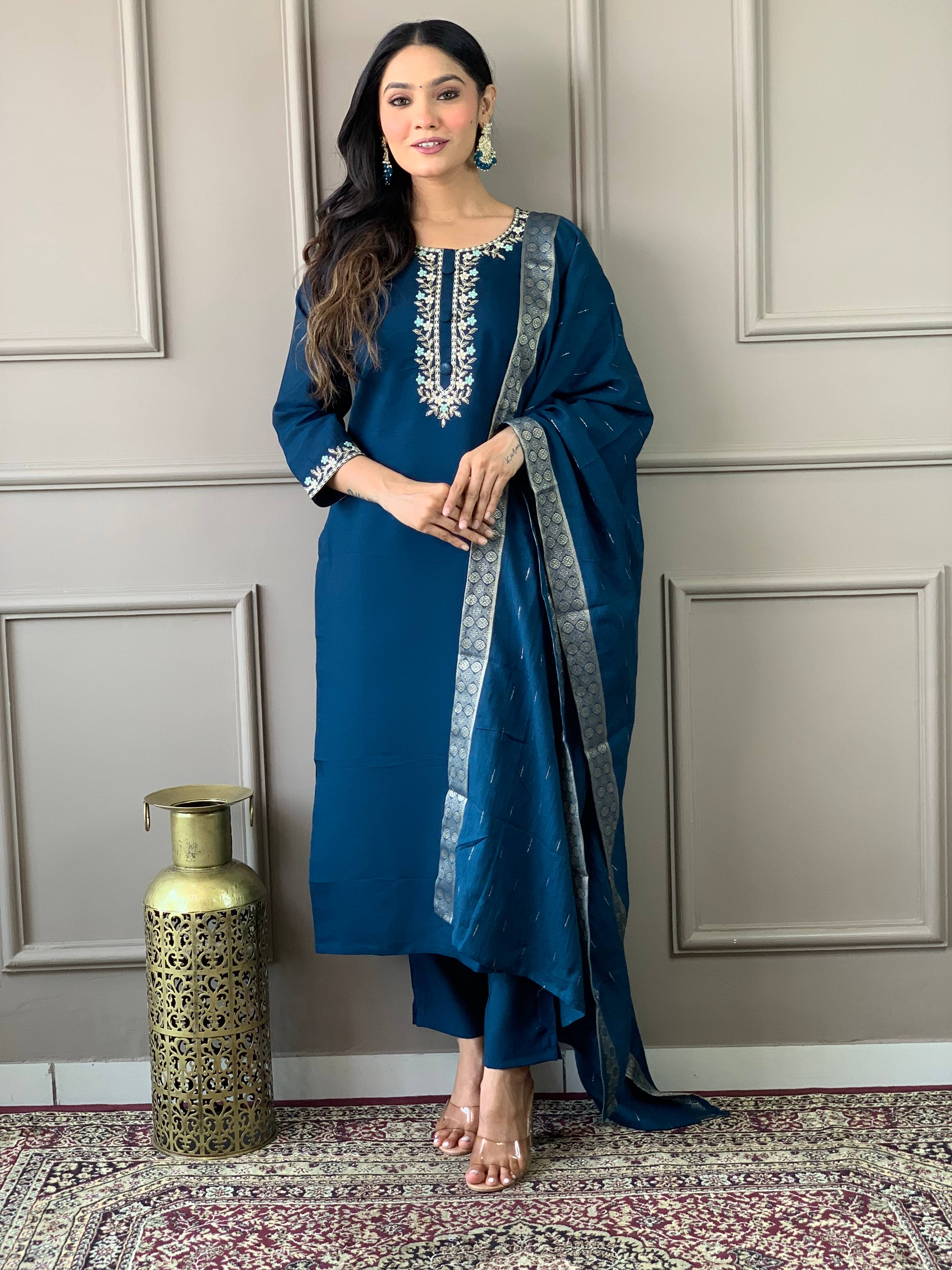 THE52 Women Chanderi Embroidered Straight Kurti With Pants ( Blue ) THE52 Women Chanderi Embroidered Straight Kurti With Pants ( Blue )