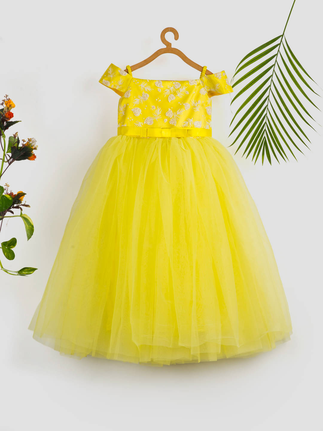     			Toy Balloon Kids Net Gown For Girls ( Pack of 1 , Yellow )