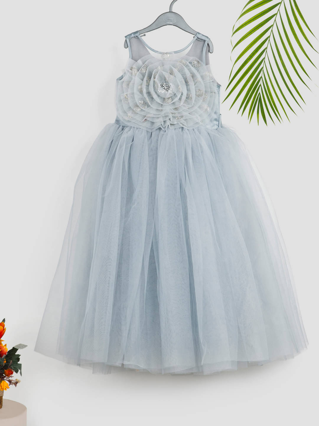 Toy Balloon Kids Net Gown For Girls ( Pack of 1 , Light Grey ) Toy Balloon Kids Net Gown For Girls ( Pack of 1 , Light Grey )