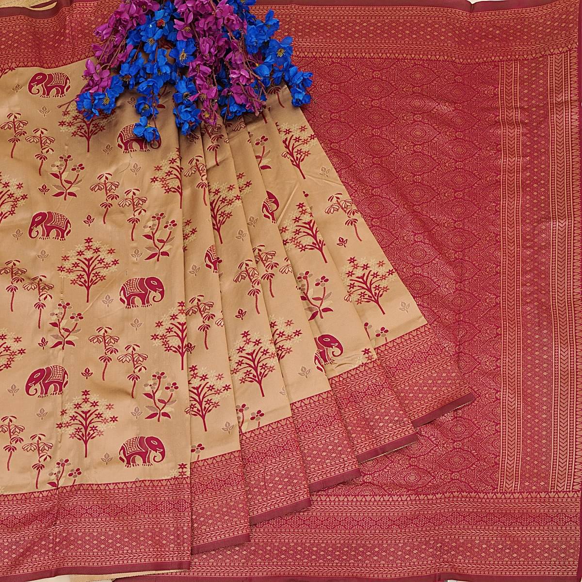 ISARA Art Silk Solid Banarasi saree With Unstitched Blouse Piece ( Cream ) ISARA Art Silk Solid Banarasi saree With Unstitched Blouse Piece ( Cream )