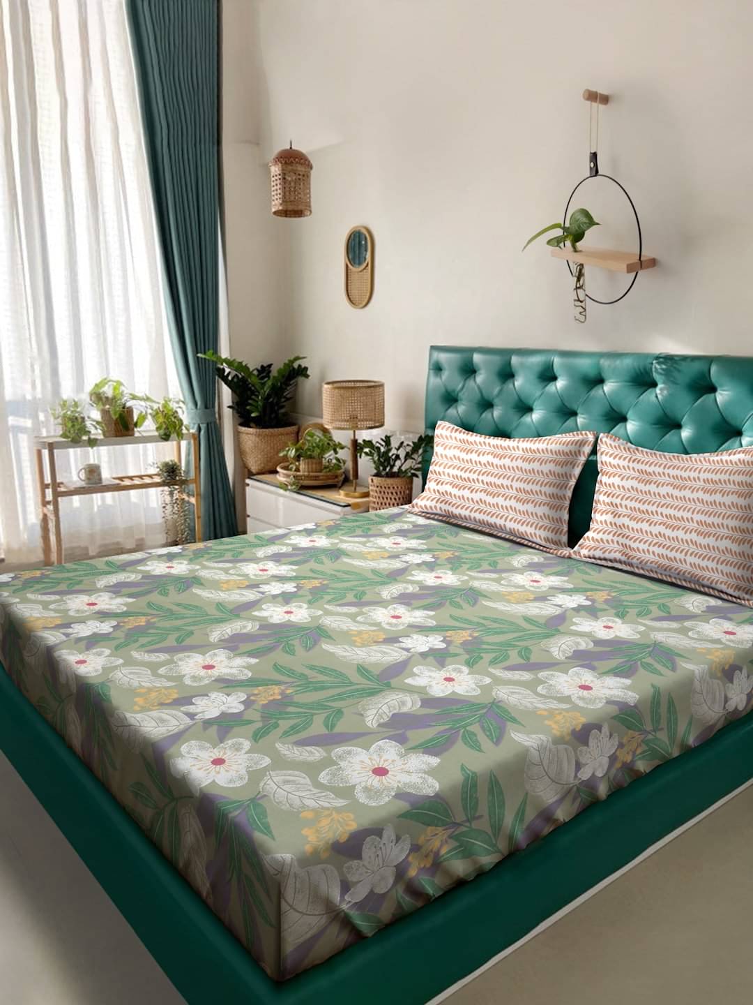     			Klotthe Poly Cotton 1 Double King Bedsheet with 2 Pillow Covers ( Green )