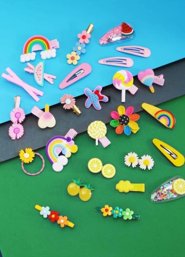     			Mehak Creation Multi Women's Hair Clip ( Pack of 1 )
