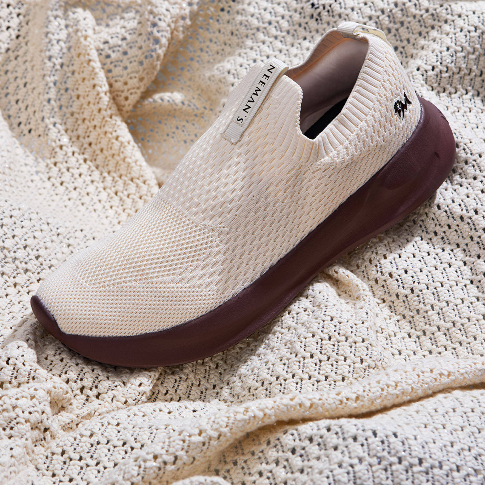     			Neemans Off White Women's Slip On