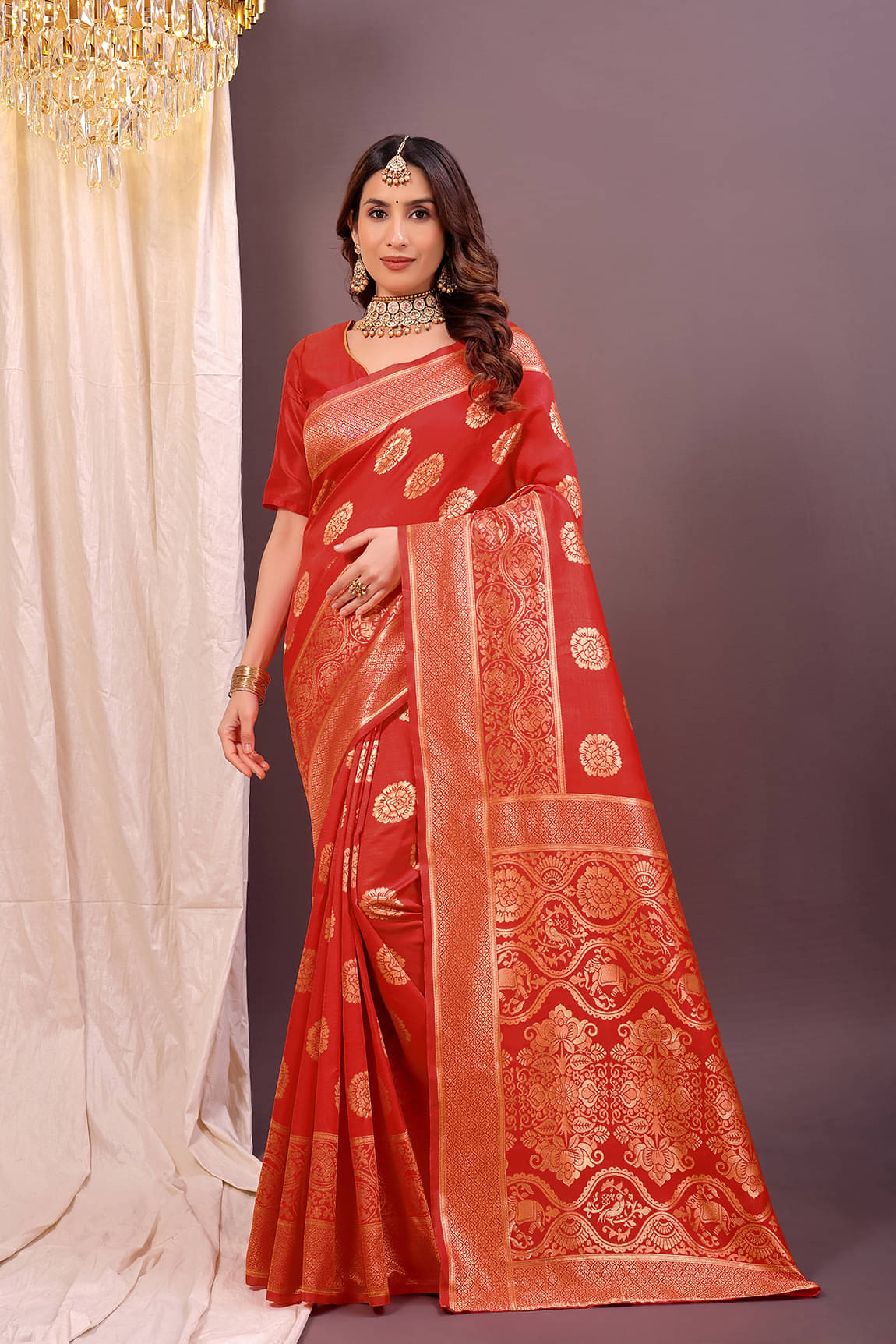 Saadhvi Art Silk Woven Banarasi saree With Unstitched Blouse Piece ( Maroon ) Saadhvi Art Silk Woven Banarasi saree With Unstitched Blouse Piece ( Maroon )