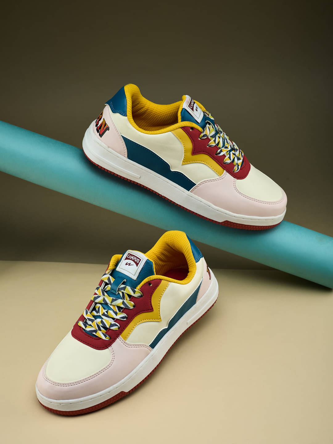     			Campus Off White Women's Sneakers