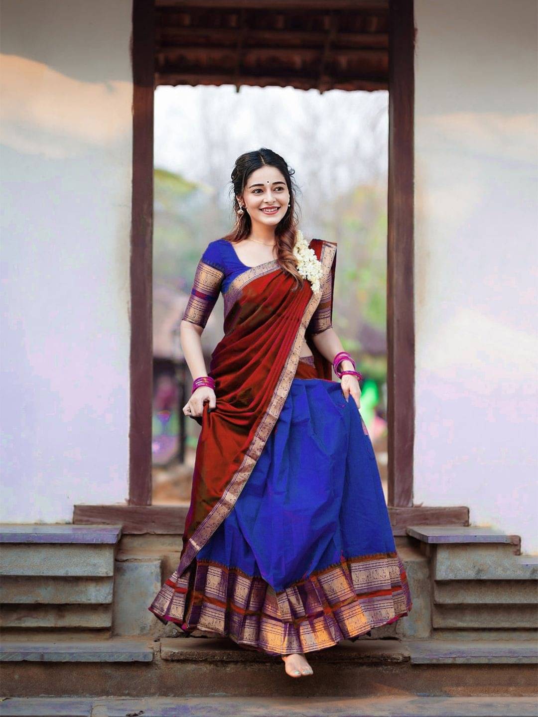 Lady Shopi Art Silk Solid Paithani Sarees With Unstitched Blouse Piece ( Blue )     			Lady Shopi Art Silk Solid Paithani Sarees With Unstitched Blouse Piece ( Blue )