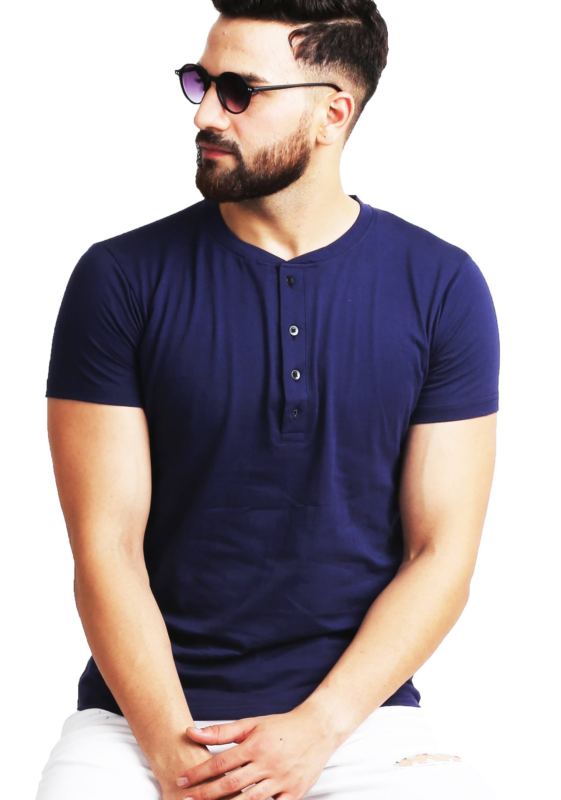 Leotude Men Cotton Blend Regular Fit Solid T-Shirt ( Navy )     			Leotude Men Cotton Blend Regular Fit Solid T-Shirt ( Navy )