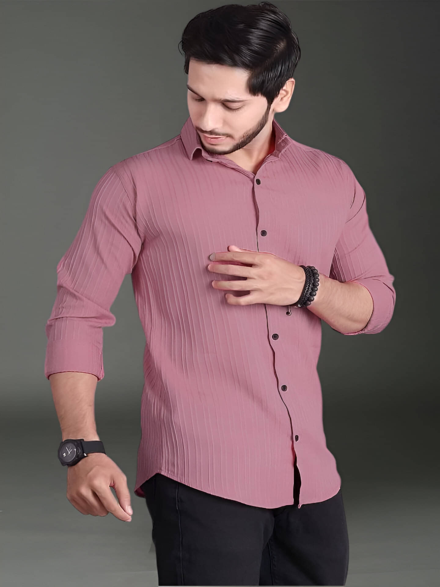     			OQUENT Poly Cotton Regular Fit Self Design Full Sleeves Men's Casual Shirt - Peach ( Pack of 1 )