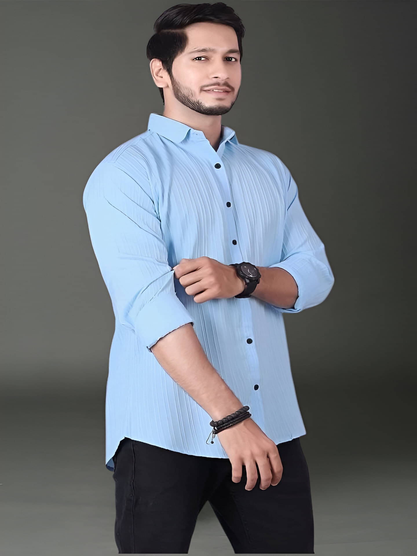     			OQUENT Poly Cotton Regular Fit Self Design Full Sleeves Men's Casual Shirt - Aqua Blue ( Pack of 1 )