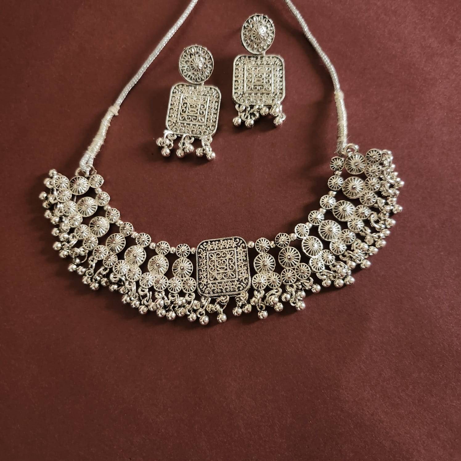     			Piu Jewels Silver Oxidised Silver Necklace Set ( Pack of 1 )