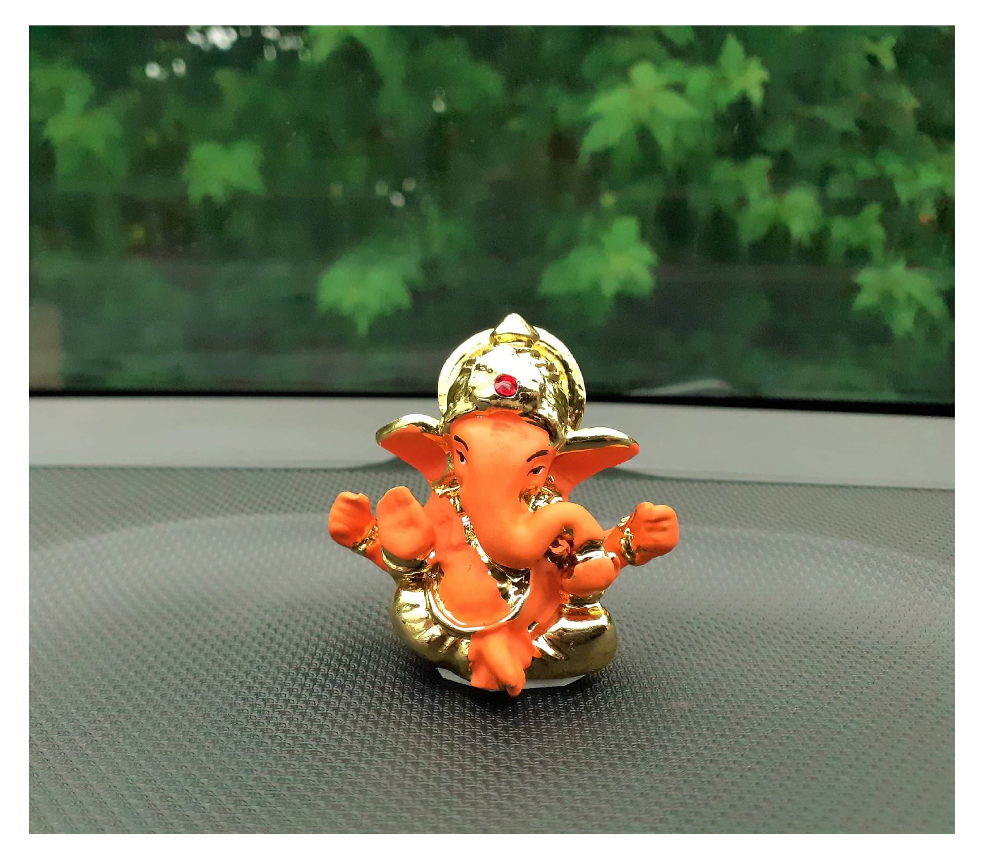 Spreading Smiles Ganesha idol for car dashboard home office decor God Figurines6Pack of 1 Spreading Smiles Ganesha idol for car dashboard home office decor God Figurines6Pack of 1