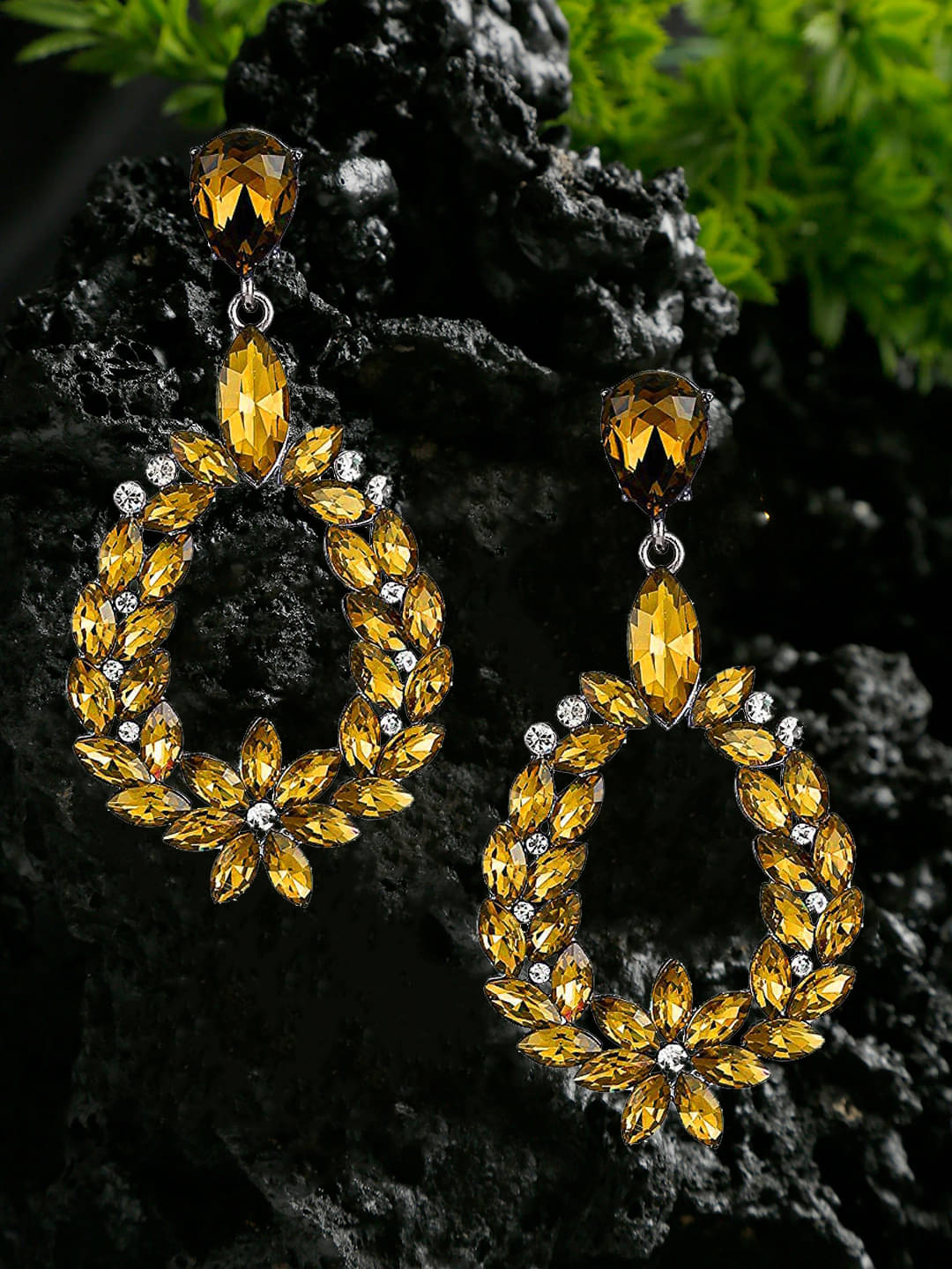     			YOUBELLA Brown Danglers Earrings ( Pack of 1 )