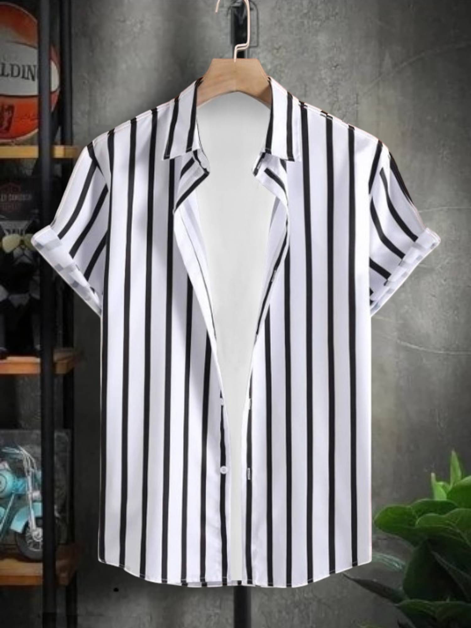     			Zonanza Polyester Regular Fit Printed Half Sleeves Men's Casual Shirt - White ( Pack of 1 )