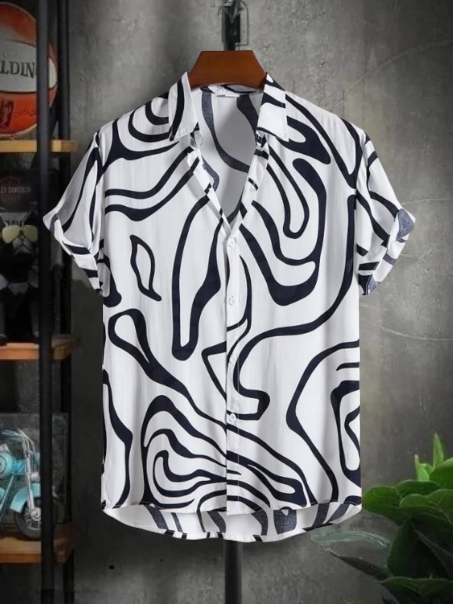     			Zonanza Polyester Regular Fit Printed Half Sleeves Men's Casual Shirt - White ( Pack of 1 )