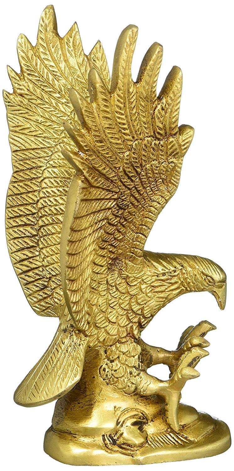     			Handcrafted Golden Eagle Figurine – Deluxe Home Decor Sculpture of Flying Eagle with Detailed Wings and Talons – Ideal Gift for Executives, Achievers, and Art Lovers