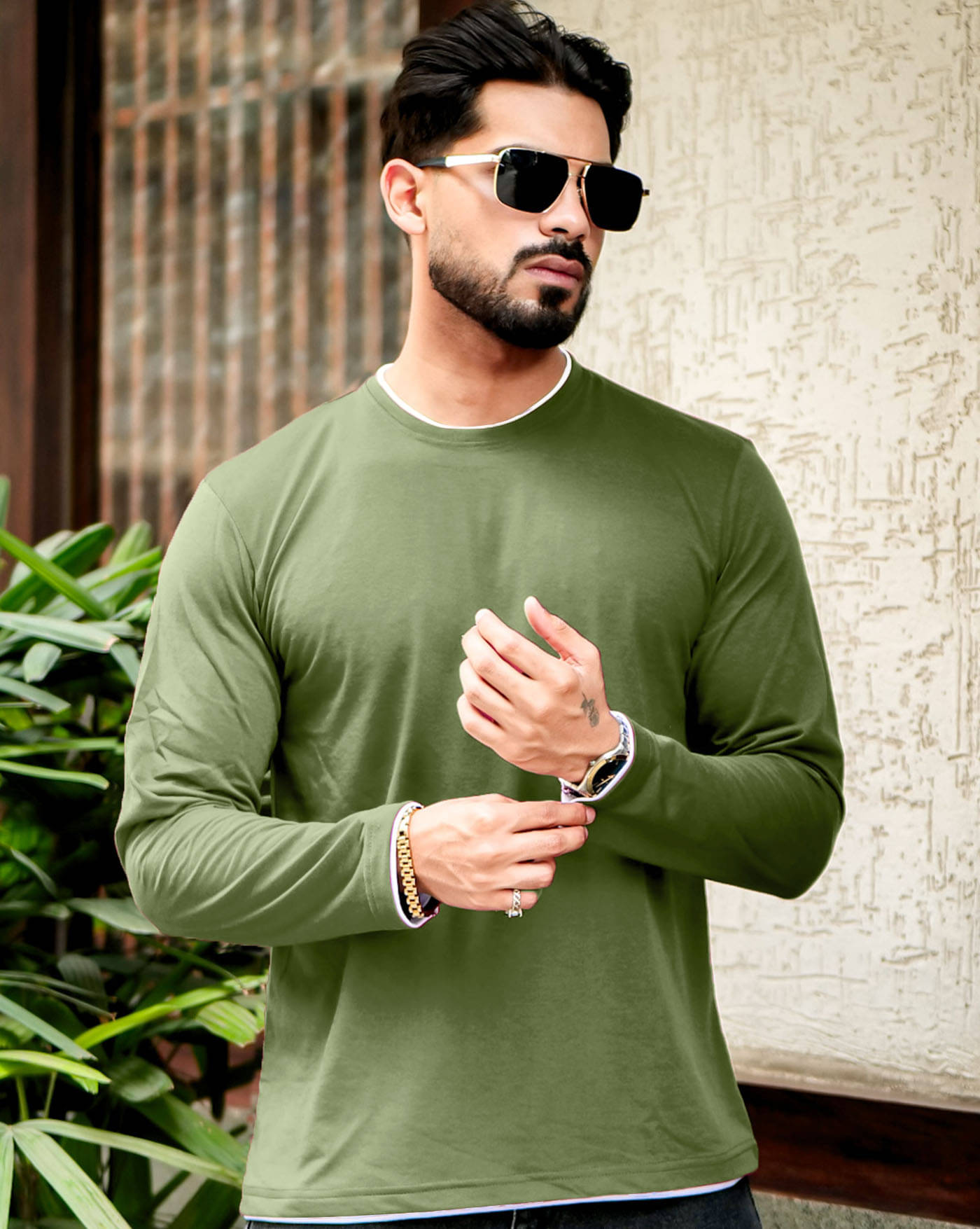 AOOSH Men Cotton Blend Regular Fit Solid T-Shirt ( Light Green ) AOOSH Men Cotton Blend Regular Fit Solid T-Shirt ( Light Green )