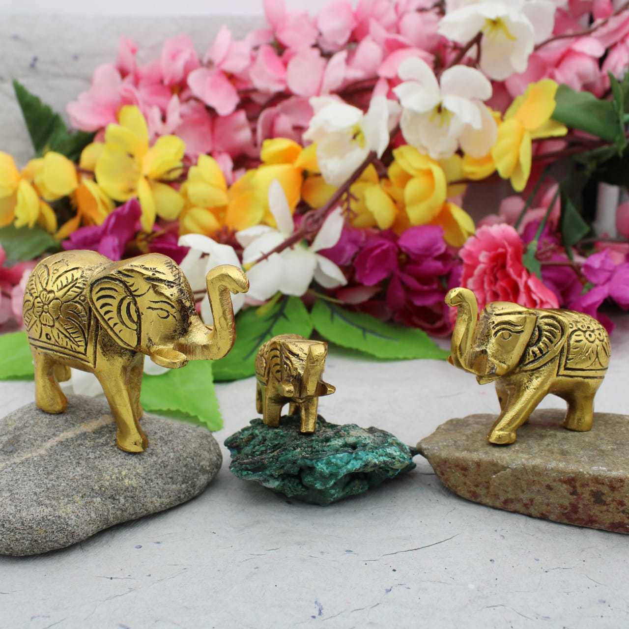     			FASHION BIZZ Elephant Couple Showpiece 5 cm - Pack of 3