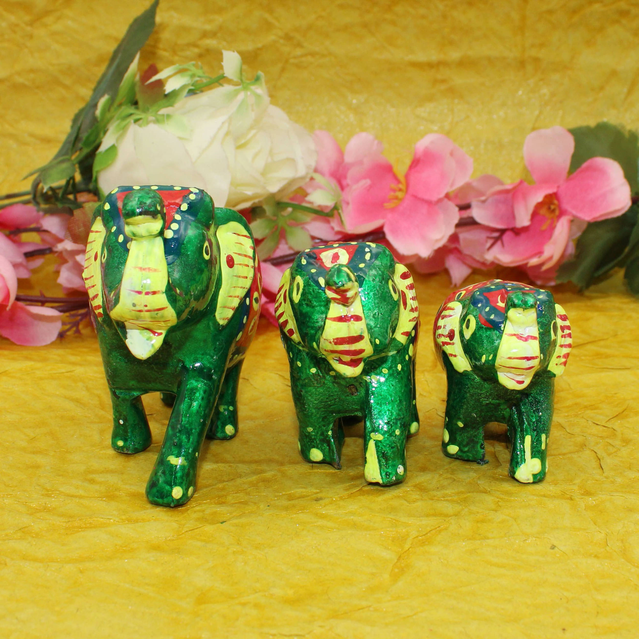     			Fksb Green Elephnat Set Decorative Showpiece - 10 cm, Set of 3