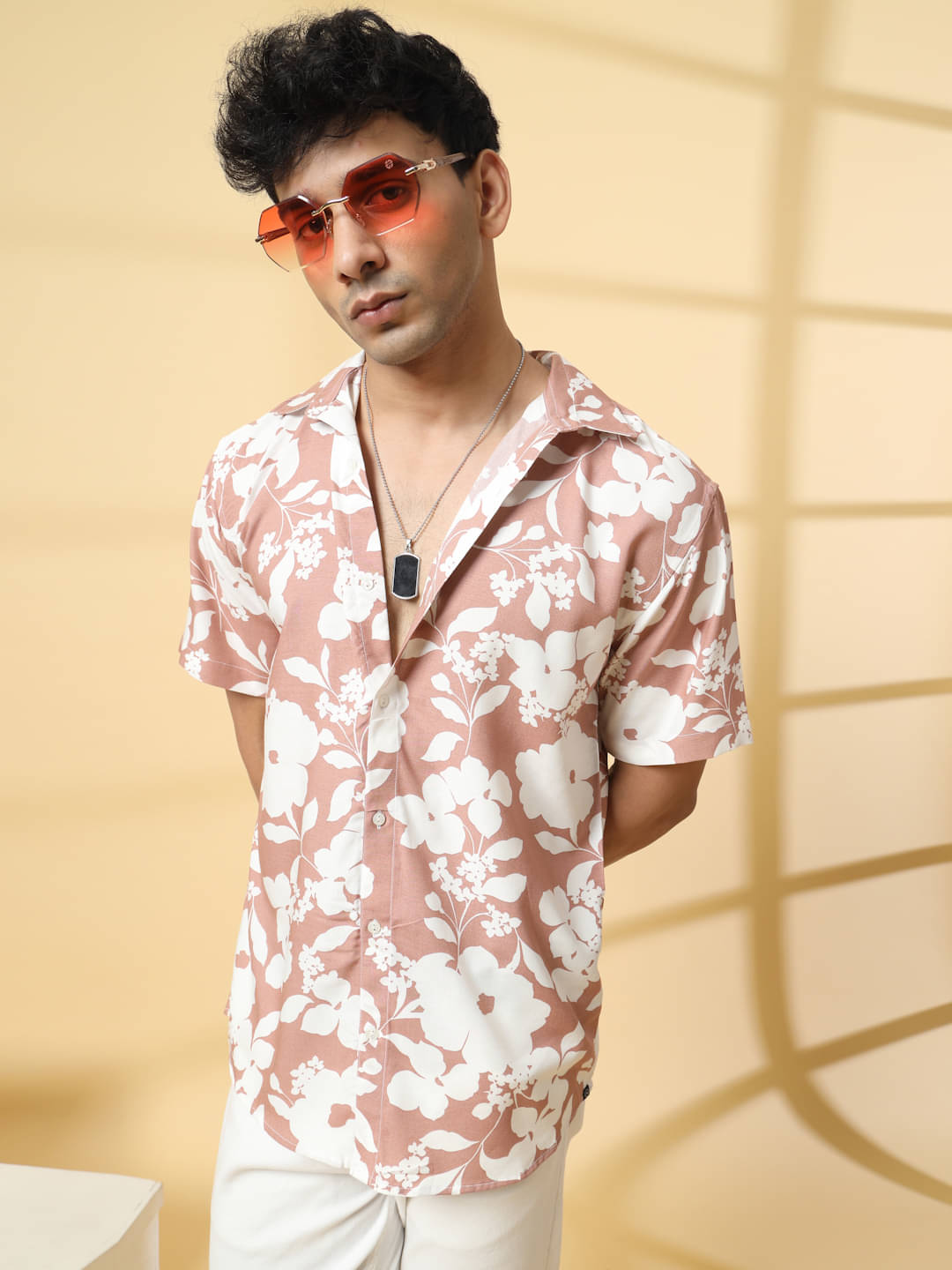     			Rigo Rayon Relaxed Fit Printed Half Sleeves Men's Casual Shirt - Mauve ( Pack of 1 )