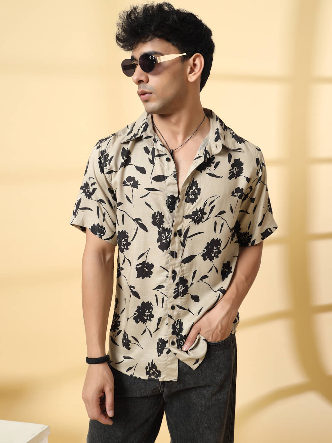 Rigo Rayon Relaxed Fit Printed Half Sleeves Men's Casual Shirt - Beige ( Pack of 1 ) Rigo Rayon Relaxed Fit Printed Half Sleeves Men's Casual Shirt - Beige ( Pack of 1 )