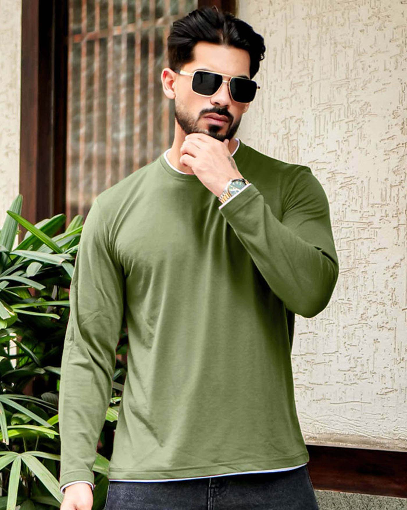 ENITOR Men Cotton Blend Regular Fit Solid T-Shirt ( Light Green ) ENITOR Men Cotton Blend Regular Fit Solid T-Shirt ( Light Green )