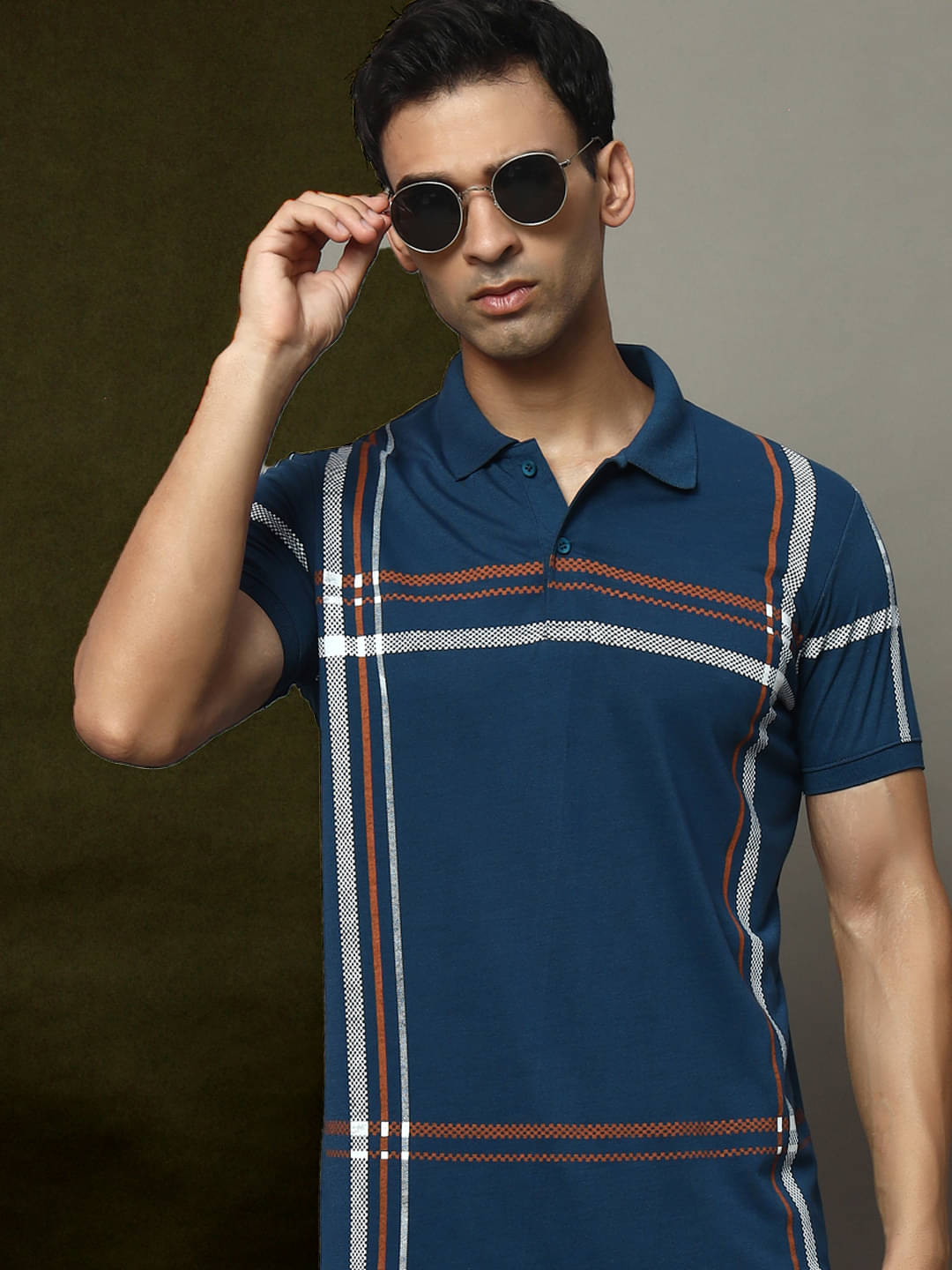 OAKWYN Men Cotton Blend Regular Fit Printed Polo T Shirt ( Navy )     			OAKWYN Men Cotton Blend Regular Fit Printed Polo T Shirt ( Navy )