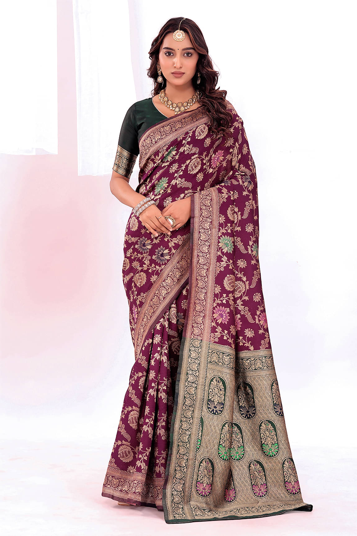 Vkaran Art Silk Solid Saree With Unstitched Blouse Piece ( Wine ) Vkaran Art Silk Solid Saree With Unstitched Blouse Piece ( Wine )