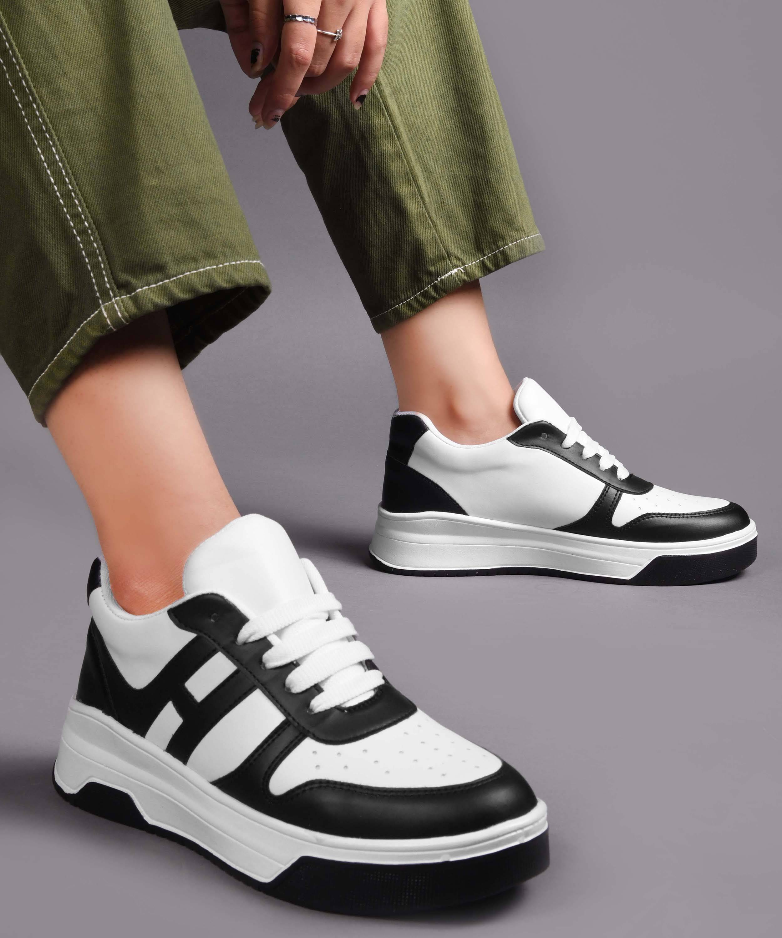 JM Looks Black Women's Sneakers     			JM Looks Black Women's Sneakers