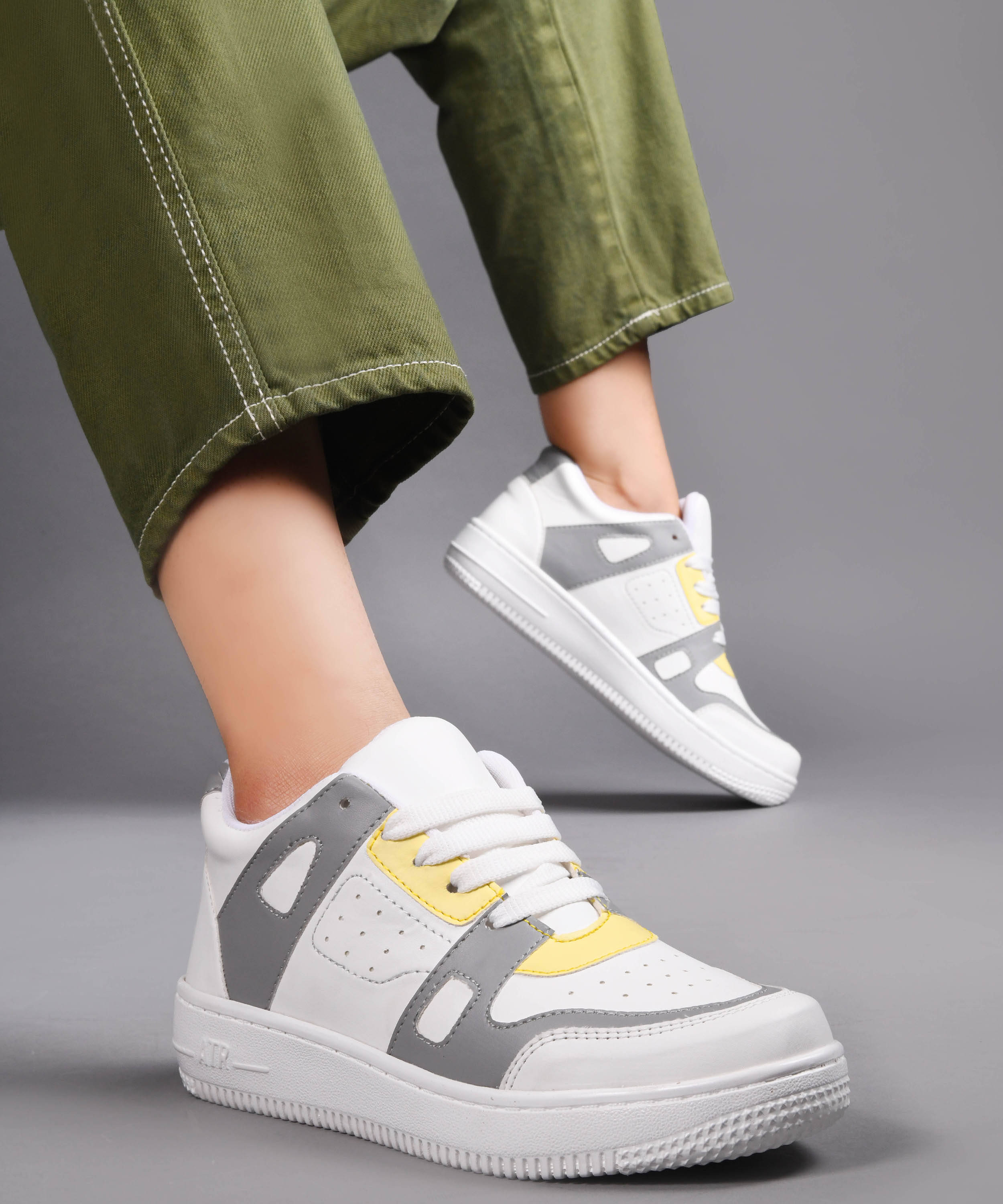     			JM Looks Gray Women's Sneakers