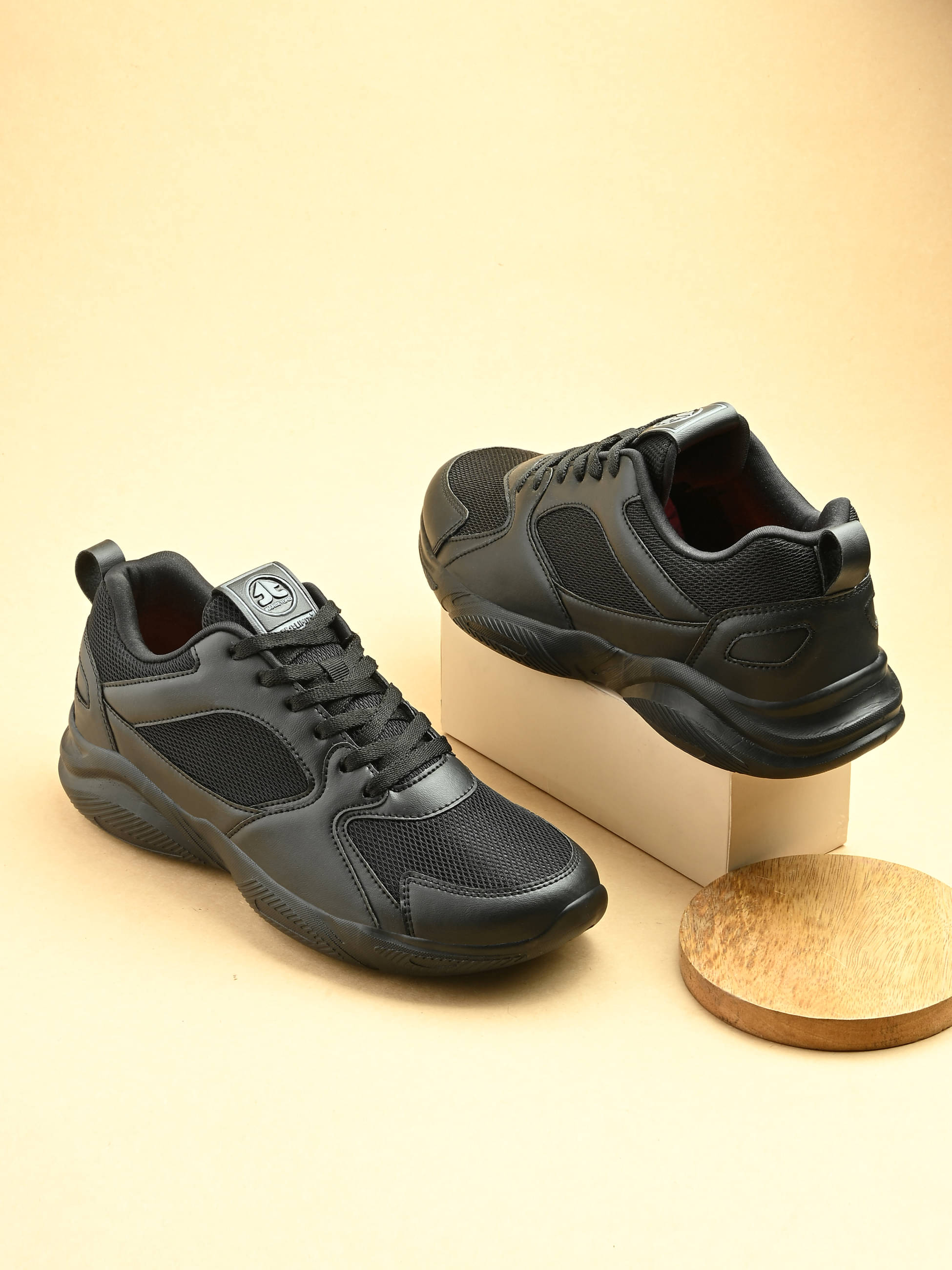 OFF LIMITS FALCON Black Men's Sports Running Shoes     			OFF LIMITS FALCON Black Men's Sports Running Shoes