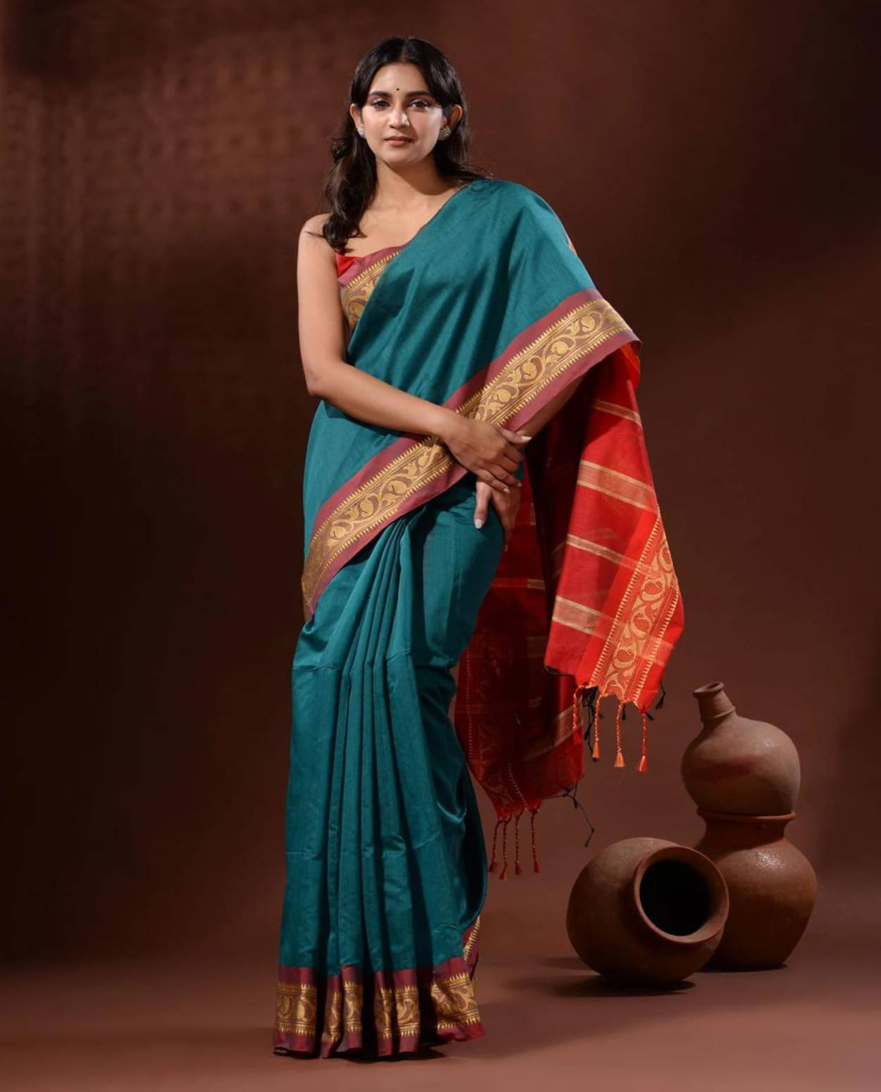 PIYARI FASHION Cotton Blend Woven Narayanpet Saree With Unstitched Blouse Piece ( Rama )     			PIYARI FASHION Cotton Blend Woven Narayanpet Saree With Unstitched Blouse Piece ( Rama )