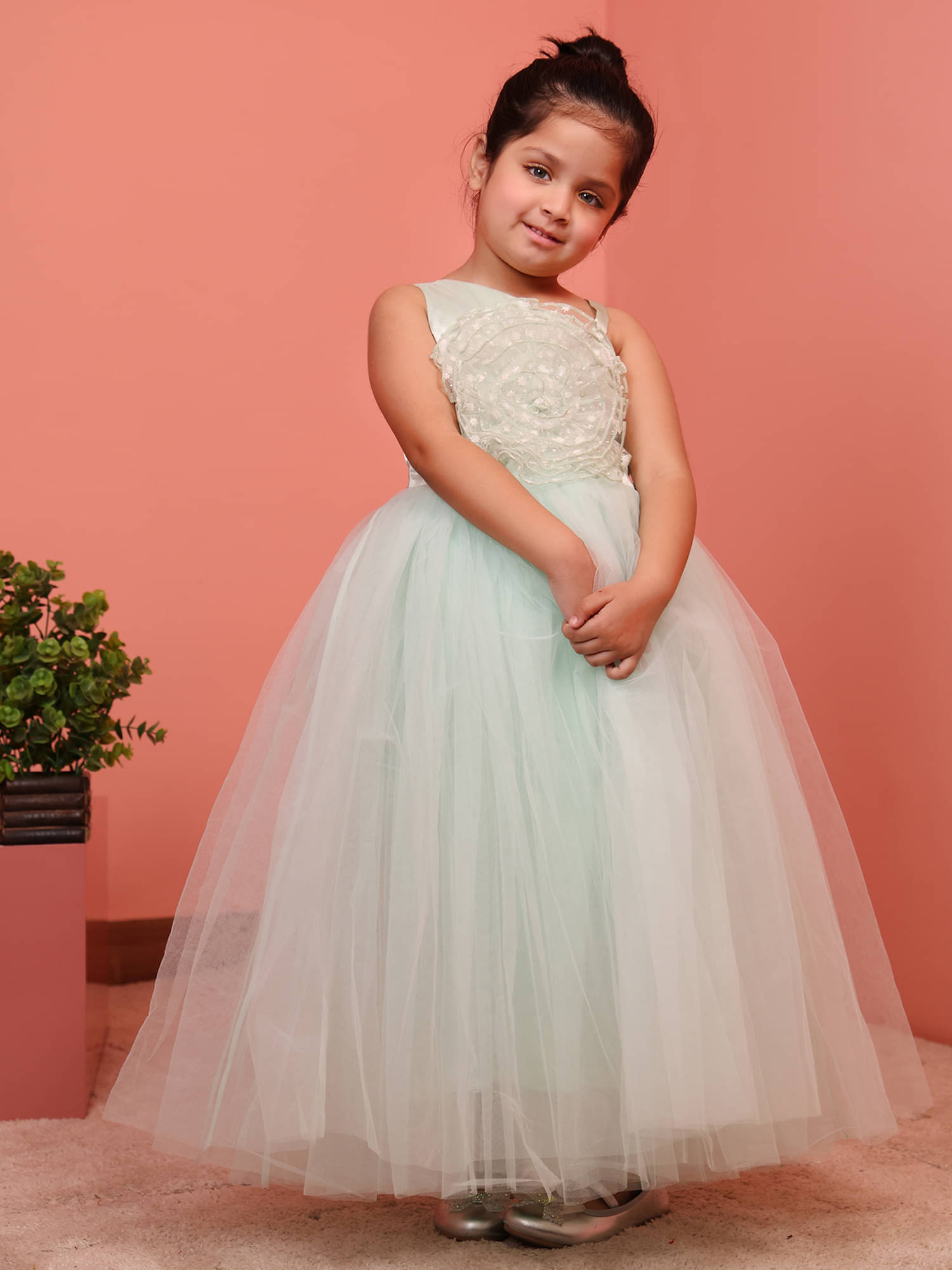 Toy Balloon Kids Net Gown For Girls ( Pack of 1 , Sea Green ) Toy Balloon Kids Net Gown For Girls ( Pack of 1 , Sea Green )
