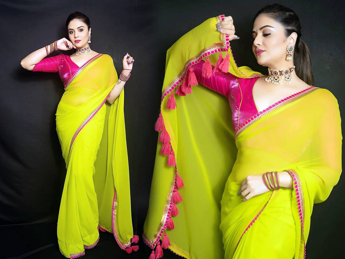 V FANCY Georgette Solid Kanjeevaram Sarees With Stitched Blouse ( Green ) V FANCY Georgette Solid Kanjeevaram Sarees With Stitched Blouse ( Green )