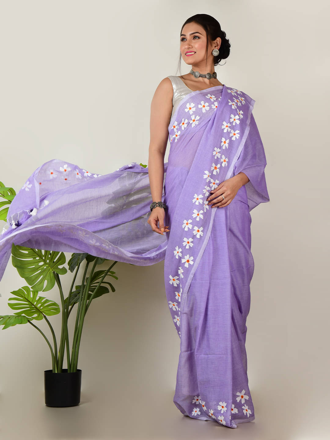 Aakar Cotton Self Design Saree Without Blouse Piece ( Lavender ) Aakar Cotton Self Design Saree Without Blouse Piece ( Lavender )