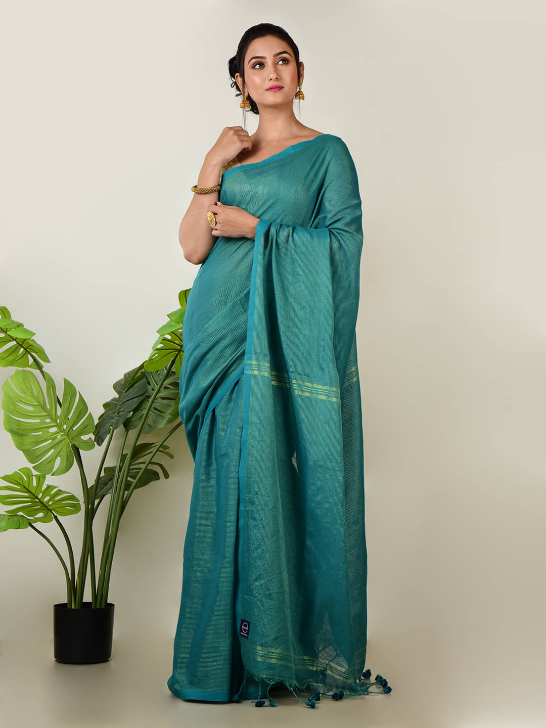    			Aakar Linen Self Design Saree Without Blouse Piece ( Multicolor 1 )