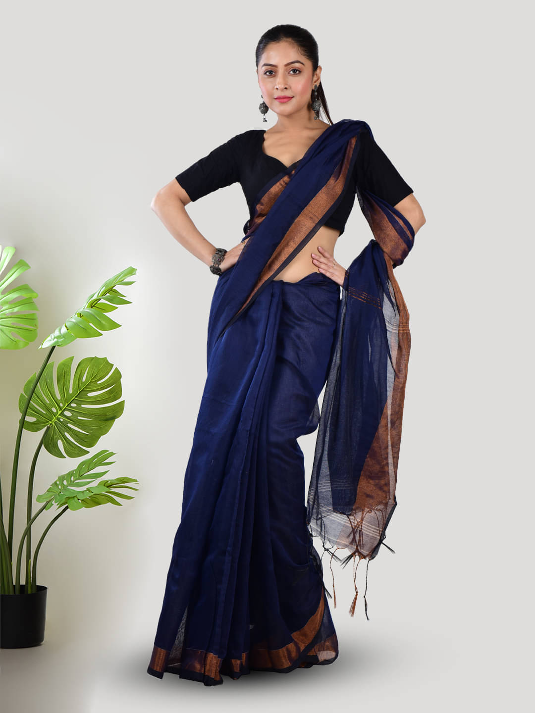 Aakar Linen Self Design Saree Without Blouse Piece ( Blue ) Aakar Linen Self Design Saree Without Blouse Piece ( Blue )