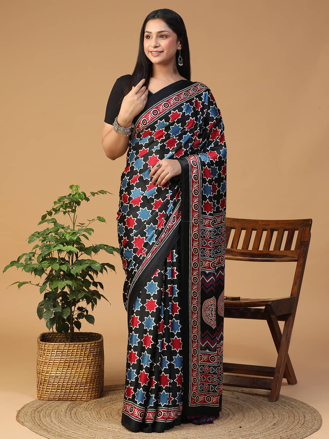     			Baloobi Cotton Blend Printed Saree With Unstitched Blouse Piece ( Multicolor )