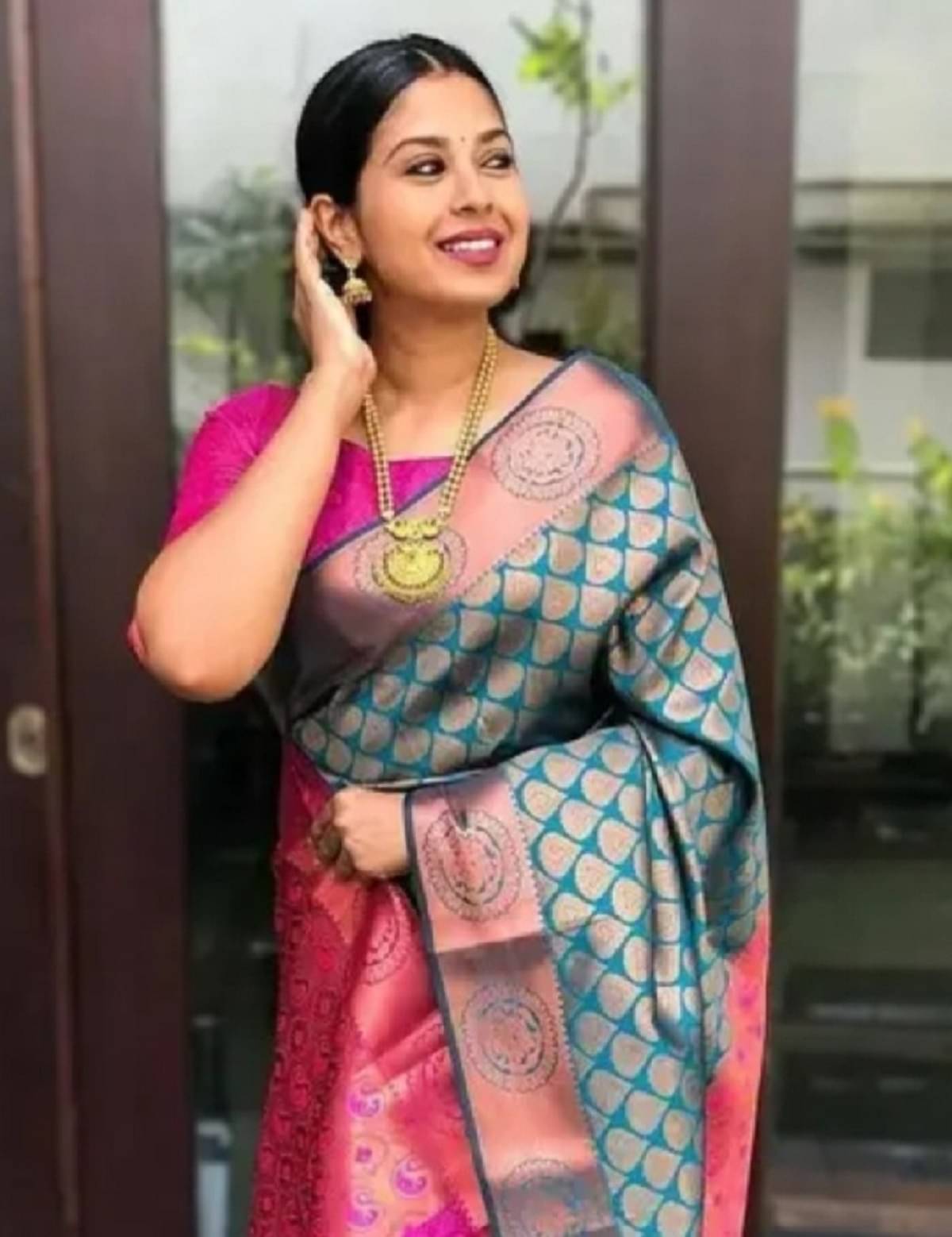 Gazal Fashions Silk Woven Banarasi saree With Unstitched Blouse Piece ( Rama )     			Gazal Fashions Silk Woven Banarasi saree With Unstitched Blouse Piece ( Rama )