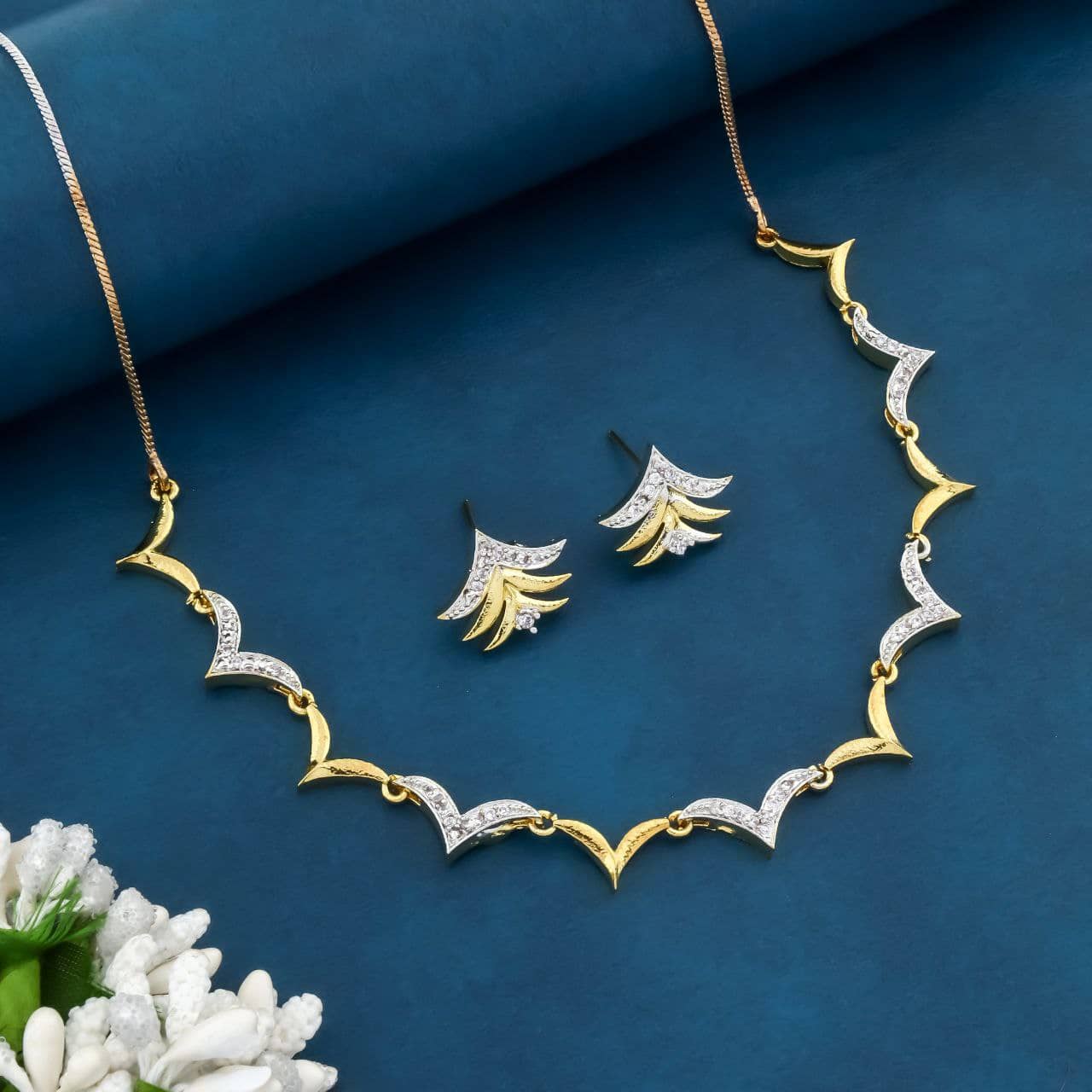 MGSV Golden Alloy Necklace Set ( Pack of 3 )