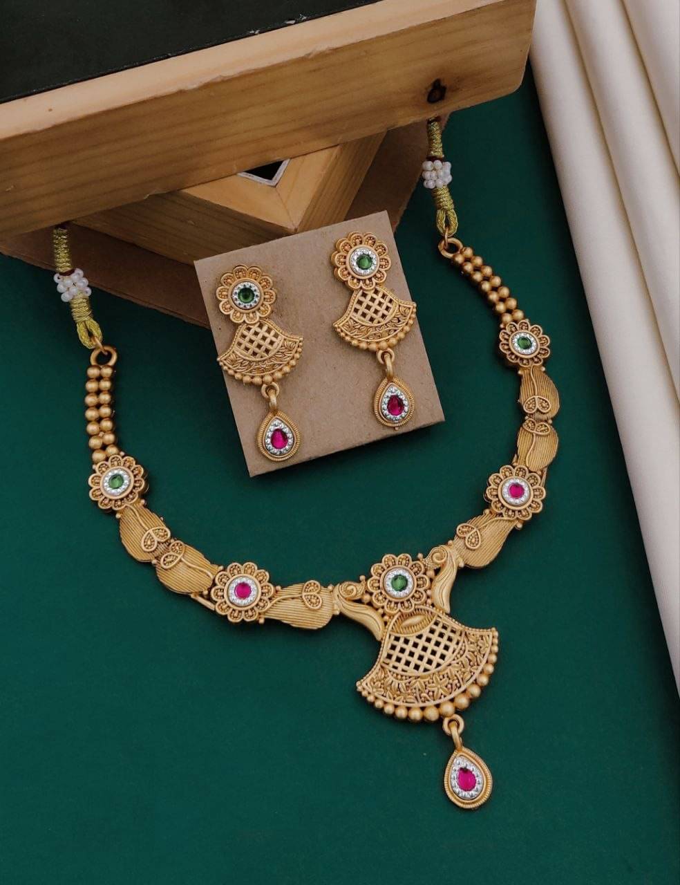     			Shivay Fashion Gold Alloy Necklace ( Pack of 5 )