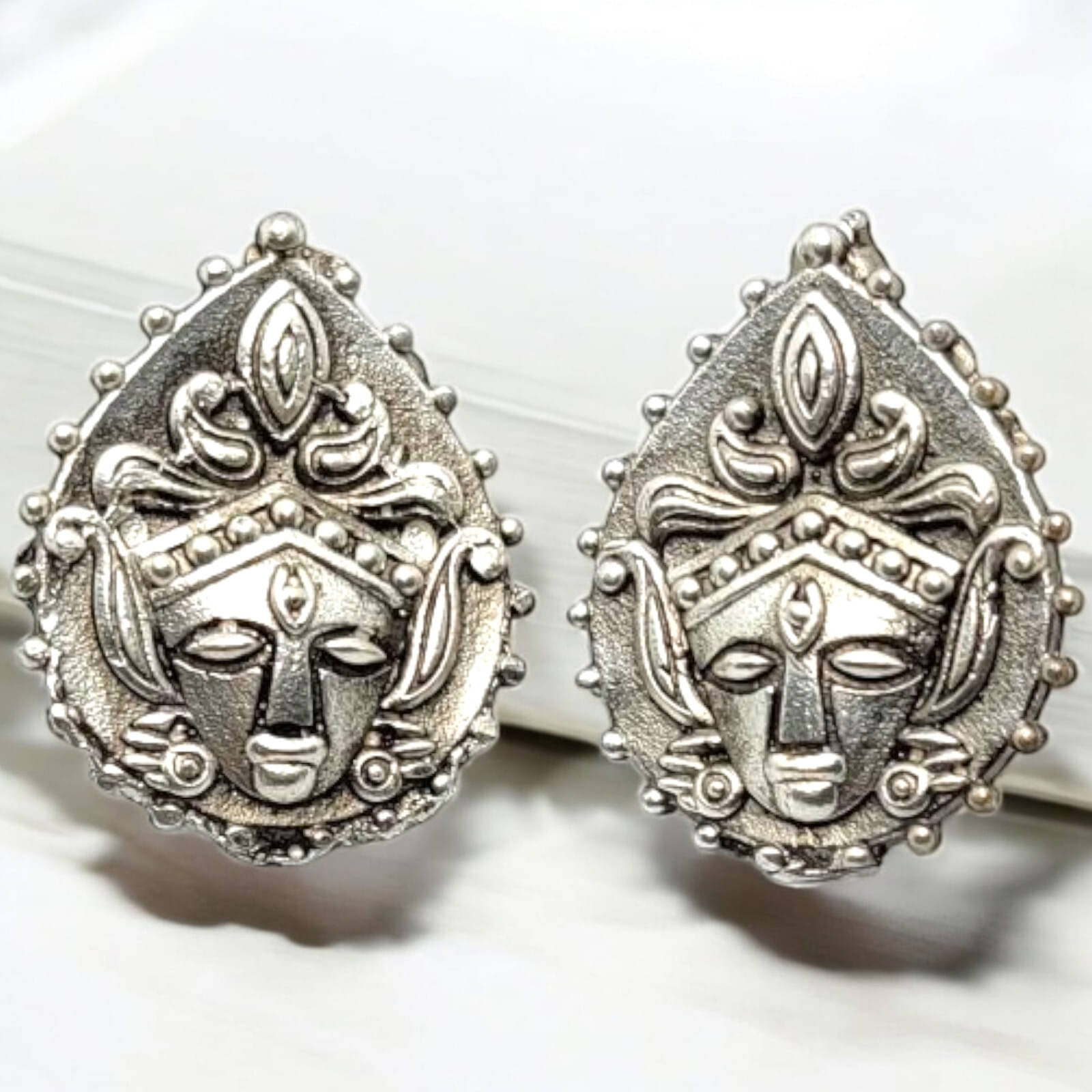     			Shree Ju Silver Huggies Earrings ( Pack of 1 )